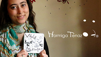 mediante un asesoramiento que sirve para plasmar de la manera más óptima todas las ideas del cliente en el producto que al final adquirirá. 